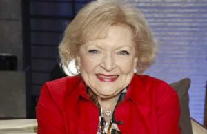 Murió Betty White, icónica actriz, a los 99 años