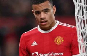 Detienen a futbolista del Manchester United por presunta violación y agresión