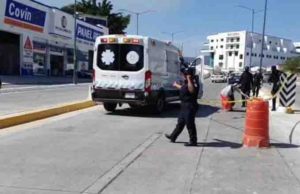 Muere dama cuando intentaba cruzar el libramiento sur