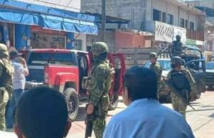 Detienen a escoltas del presidente municipal de Yajalón