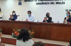 Contribuye UNICACH a formación de profesores del COBACH