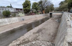 Hallan cuerpo flotando en el rio Sabinal