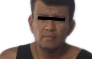 Detienen a tres sujetos por violación a sellos en inmueble asegurado