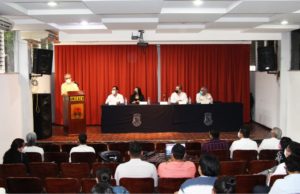 Analizan en UNICACH ciencia política