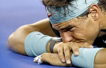 Nadal confirma lesión en las costillas
