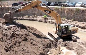 Retiro de material de arrastre del Sabinal