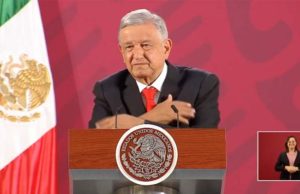 AMLO dice que no cambiará estrategia de ‘abrazos, no balazos’ porque “es lo mejor”