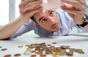 Mexicanos no saben en qué se les va el dinero