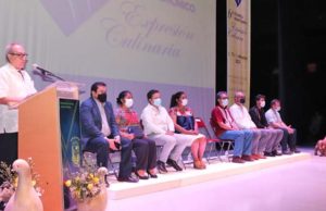 Reconoce UNICACH trayectorias gastronómicas