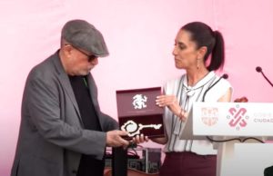 Sheinbaum entrega las Llaves de la Ciudad a Silvio Rodríguez