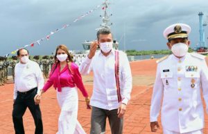 Rutilio Escandón y autoridades Conmemoran Día de la Marina Nacional