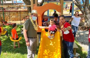 Inaugura Carlos Morales la rehabilitación del parque de la colonia Popular