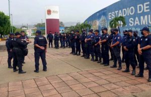 Recorren policías municipales colonias de Tuxtla