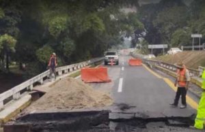 Colpasa puente por intensas lluvias en la Región del Soconusco