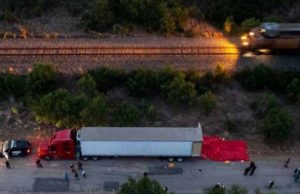 Biden pide perseguir “industria criminal” del tráfico de personas tras tragedia en Texas