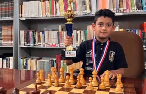 ¡Jaque mate! Fernando, niño queretano, hace historia en el Mundial Escolar de Ajedrez