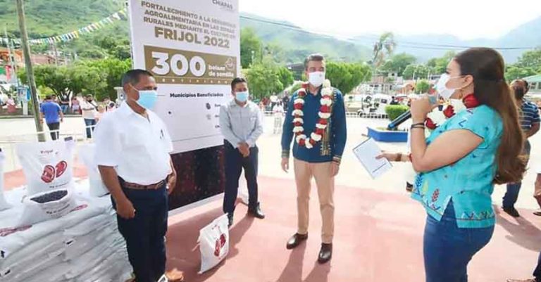Entrega Rutilio Escandón apoyos a los sectores agrícola y pesquero de Osumacinta, Chicoasén y San Fernando