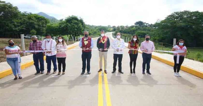Rutilio Escandón inaugura acceso a Venustiano Carranza