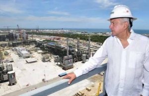 Dos Bocas: la inauguración de nada