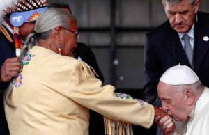 El papa Francisco llegó a Canadá para una visita de 6 días: “Este es un viaje penitencial”