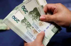 Gasto en salud ‘se come’ más de un mes de salario de mexicanos