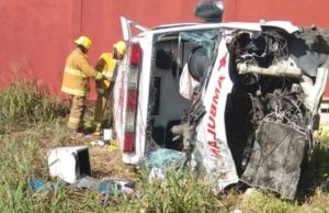 Volcadura de ambulancia de la Cruz Roja deja tres lesionados en Chiapas
