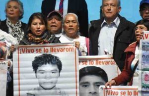 AMLO dio falsas esperanzas a familiares a Ayotzinapa