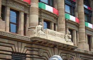 Aumento en la tasa de interés del Banxico se esperaba para combatir la volatilidad y altos precios