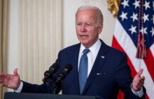 Biden anuncia una cumbre contra “la violencia alimentada por el odio”