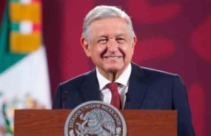 ¿Es viable el plan de AMLO para llevar cerveceras al sur, donde hay más agua?