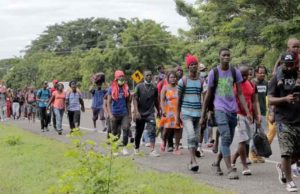 Buscan gobernadores del país y AMLO combatir el tráfico ilegal de migrantes