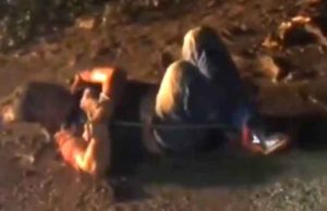 Cansados de robos y asaltos, pobladores amarran a ladrones en Simojovel