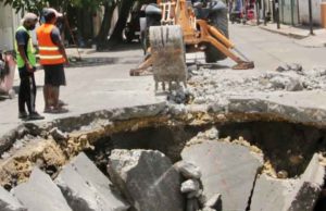 Inicia SMAPA obra de rehabilitación de drenaje sanitario en Barrio Guadalupe