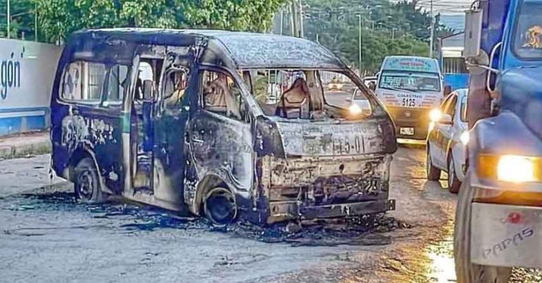 Bloqueo en Terán, piden apoyo los familiares del accidente de la ruta 115