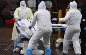 Esperanza de vida en EE.UU. se redujo casi un año en 2021 por la pandemia