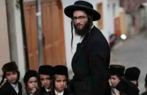 Asegura INM a miembros de la secta Lev Tahor en Tapachula