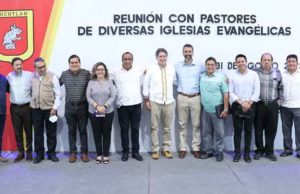 Se reúne Carlos Morales con pastores de diversas iglesias evangélicas de Tuxtla