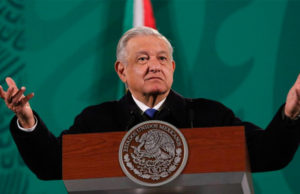 Reconoce López Obrador que en su gobierno aún hay corrupción