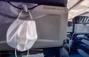 Uso de cubrebocas en aeropuertos y aerolíneas dejará de ser obligatorio
