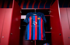 Se vuelve viral el diseño de la camiseta del FC Barcelona con el logo de Shakira
