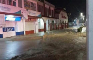 Varios municipios de Chiapas inundados por el paso de Karl