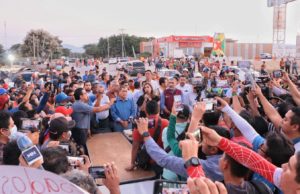 Liberan el Doble Paso a Desnivel en inédito acuerdo entre Gobierno, normalistas y habitantes de Plan de Ayala