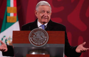 AMLO celebra aprobación de ‘plan B’ de Reforma Electoral