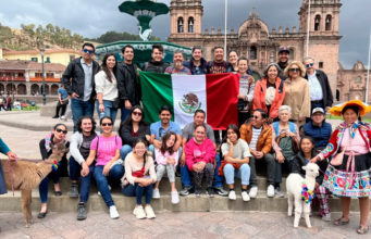 Gobierno alista avión de la Fuerza Aérea para rescate de mexicanos en Perú