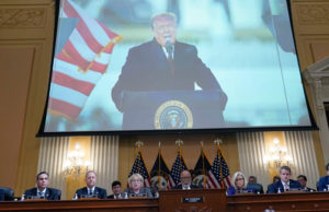 La comisión del asalto al Capitolio pide procesar a Trump por cuatro delitos, incluido el de insurrección