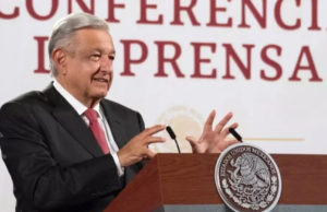 AMLO: Cuauhtémoc Cárdenas ya es nuestro adversario político, pero lo respetamos