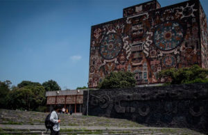El rompecabezas legal de la UNAM en el ‘caso Yasmín Esquivel’: ¿por qué no le retira el título?