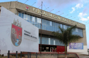 Hallan el cuerpo de una maestra dentro del salón de clases de una primaria en Chiapas