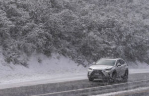 Alertan por nevadas, apagones e inundaciones debido a tormenta invernal en California
