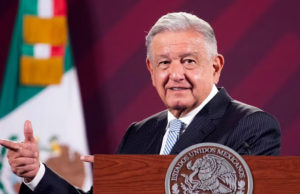 El Gobierno mexicano presenta la propuesta para modificar el Artículo 33 y proteger a los extranjeros que opinen sobre política nacional